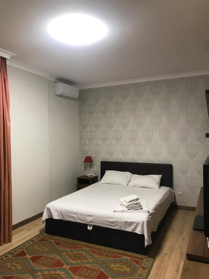 Apartmant In Kpi З Двома Спальнями Kiev Dış mekan fotoğraf