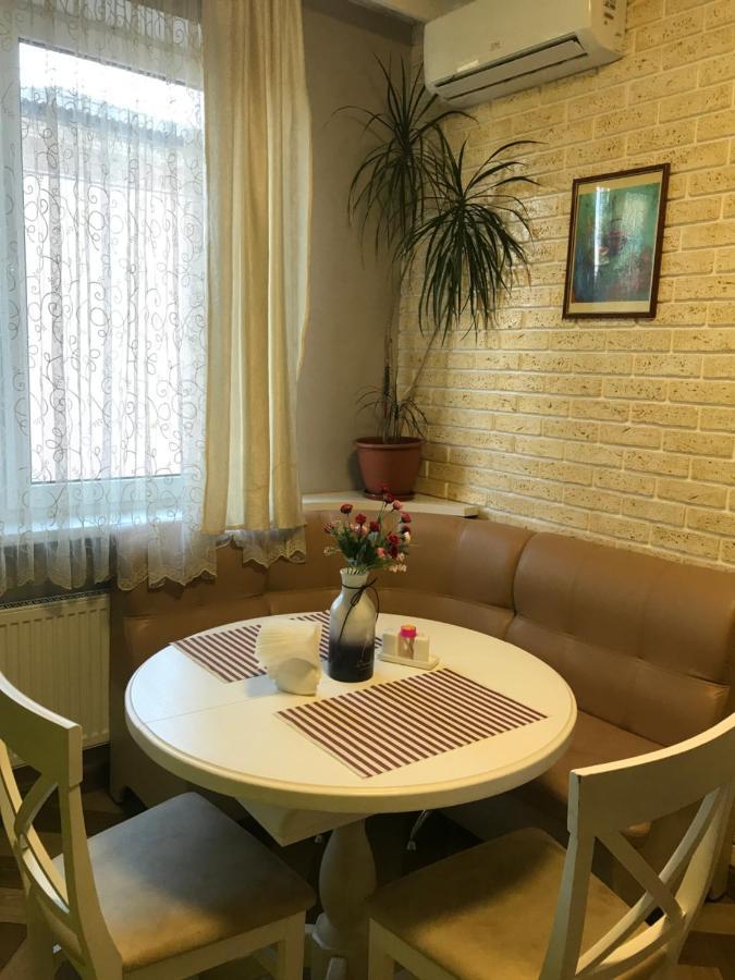 Apartmant In Kpi З Двома Спальнями Kiev Dış mekan fotoğraf