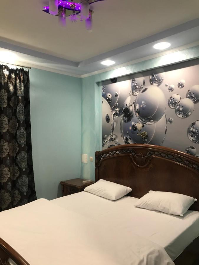 Apartmant In Kpi З Двома Спальнями Kiev Dış mekan fotoğraf